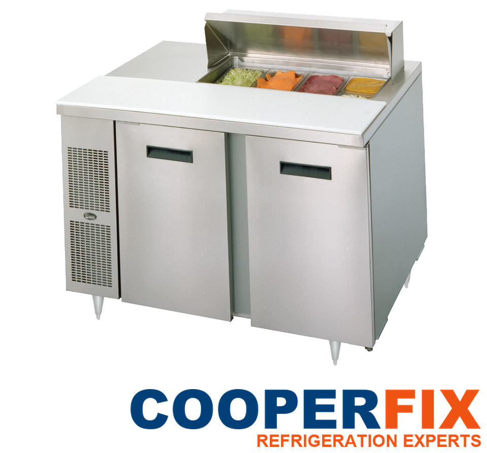 Randell flat-top refrigerated preparation table shown by the manufacturer